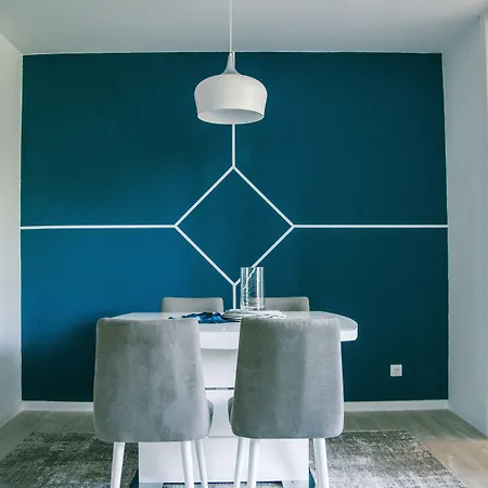 Ella كابليينا