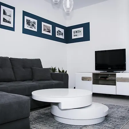 Apartman Ella *