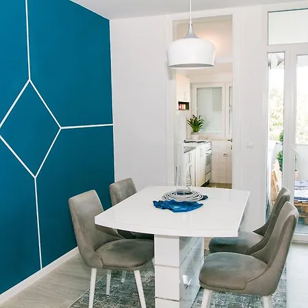 Apartman Ella *