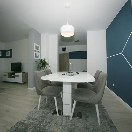 Ella Apartment